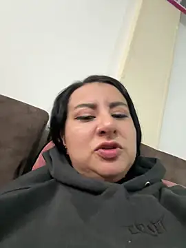 Abril_Luv webcam