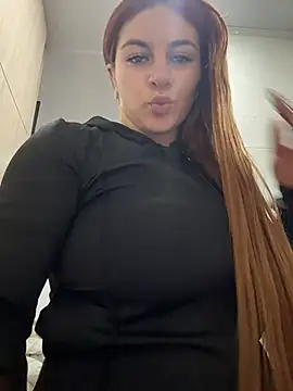 athenearossi (F young) - My tits  nude in front window