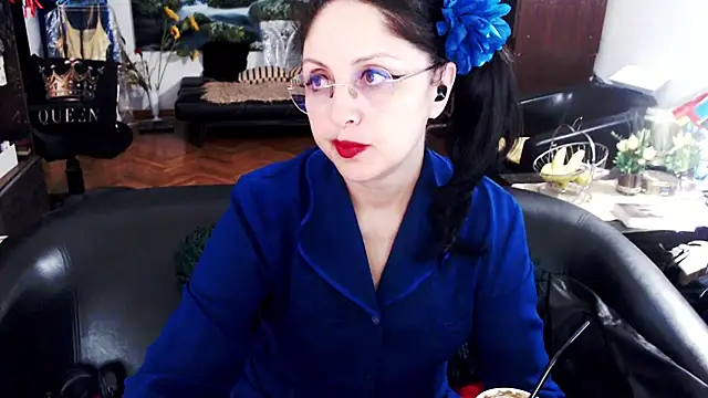 Imperatriza live cam on StripChat