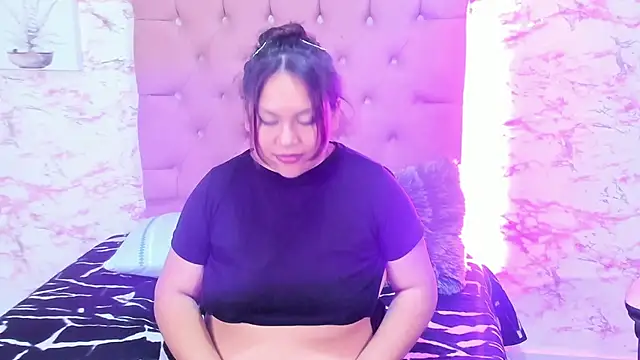 emma_luxxe