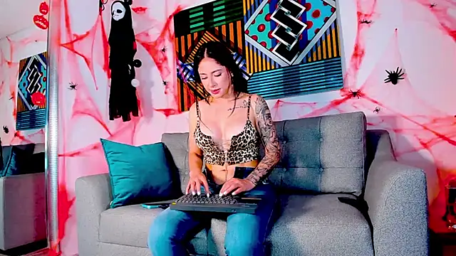 Jayden_blonde