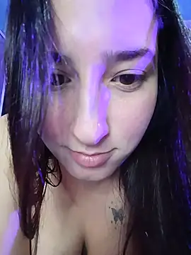 Mysticdooll69 webcam