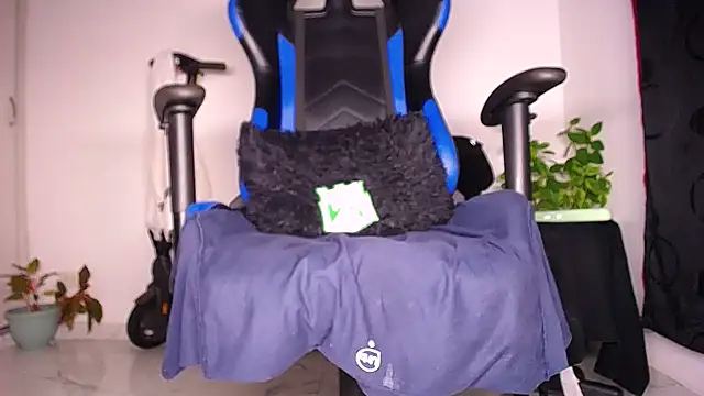 MAXJONES_2