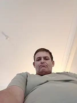 Luvstoplzu live cam preview