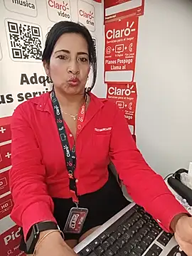 Shaila_1_1 live cam preview