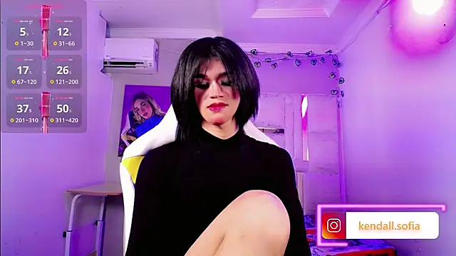 Sophiaa_doll_ webcam