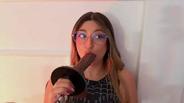 Gabrielakassi live cam preview