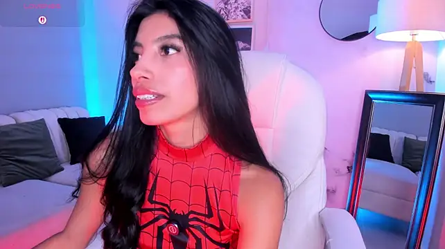 Tiffany_Low