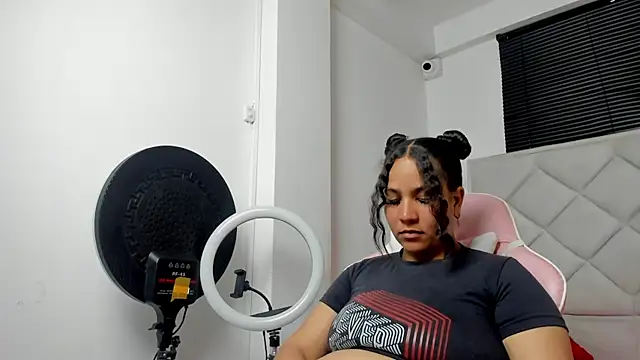 Cataleya_Fuentes live cam preview