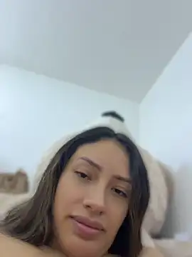 Show in live webcam con Susy_444 - Giocattoli Lovense interattivi disponibili