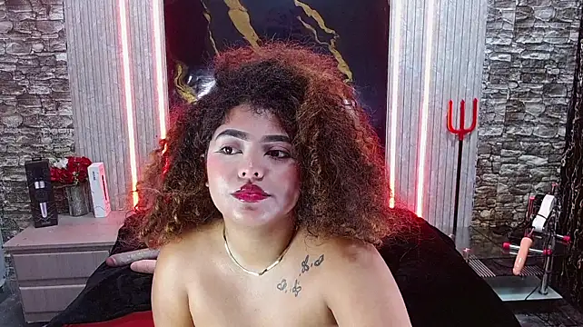 AlanaVelascox webcam stripchat model stream image
