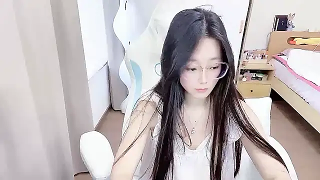 -qingqing live cam on StripChat