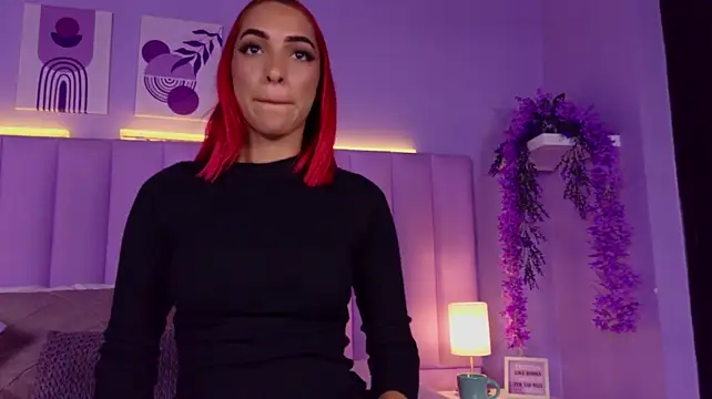 theladymonserrateshow live cam preview