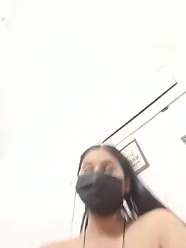 Tanya-905 live cam preview