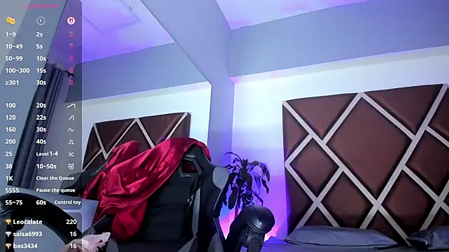 Karolinemonrooee