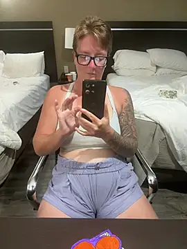 _ElizabethLove_
