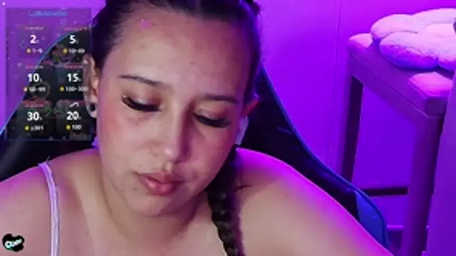 Skarlet_Adams28 live cam preview