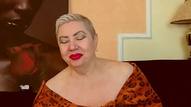 LadyPosh live cam preview