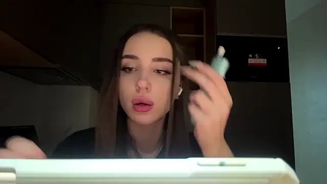 dianaluves1 live cam on StripChat
