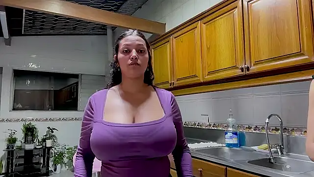 MarcellaGriffin webcam