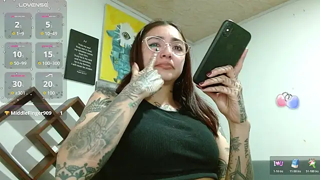 ZoeBakers_ webcam stripchat model stream image