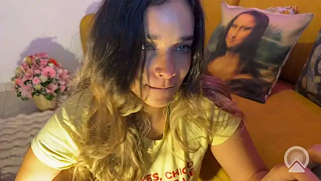 Olivia_Fox69