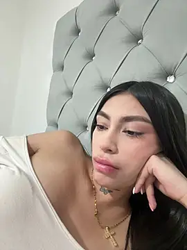 Bonny_Eva live cam on StripChat