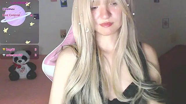 SkylerZone webcam stripchat model stream image