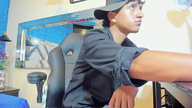 Mr_Dylan1 live cam on StripChat