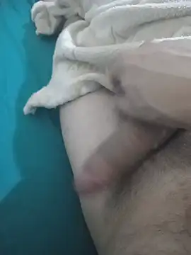 amir-dz19 live cam on StripChat