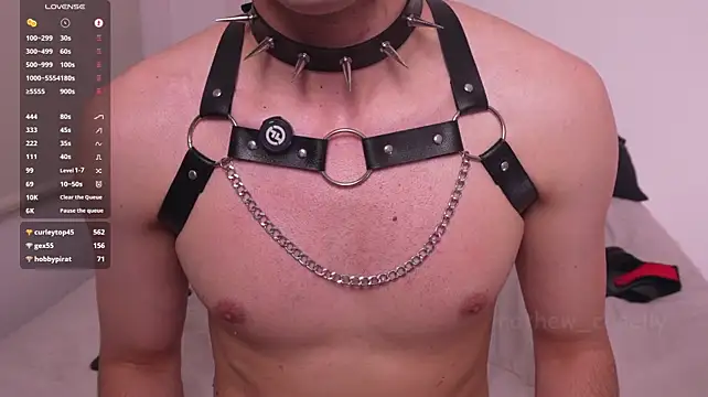 mathewconelly live cam on StripChat