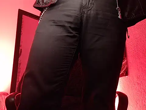 AlecBanne_