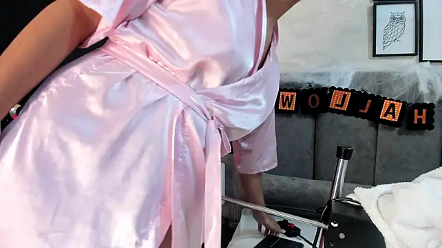 Lakshmi77_