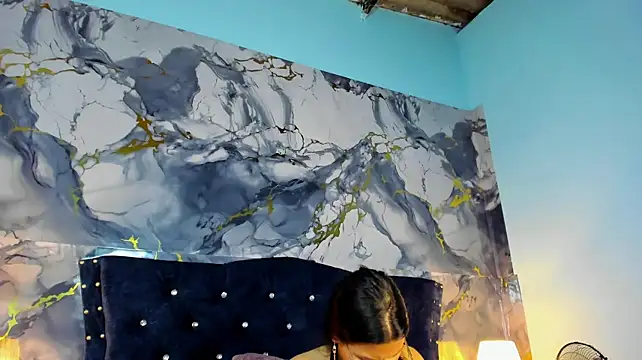 Larissa_Frost