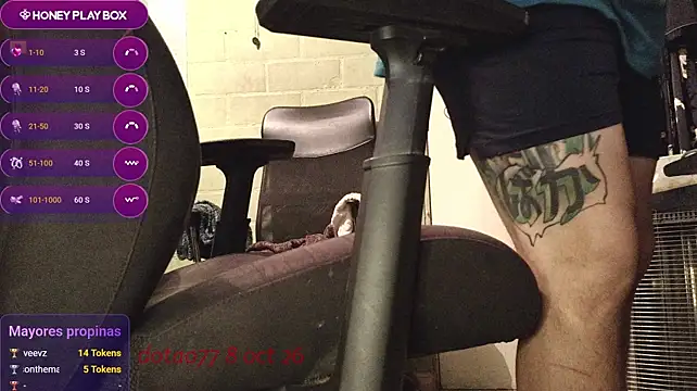 doTao7 live cam on StripChat