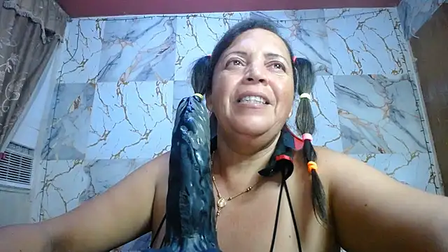 alina_maturehot live cam on StripChat