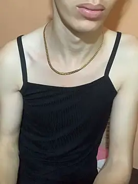 MiroKari2 live cam on StripChat