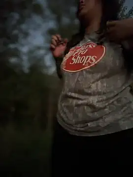 miacanela_xo