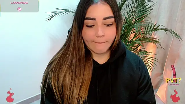 Lucia_star__ webcam