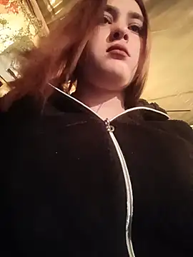 katty_42 live cam on StripChat