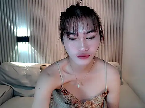 Ur_sweetchanel live cam on StripChat