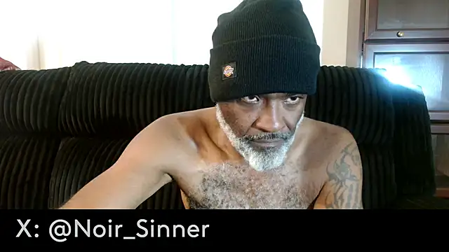 sinnernoir live cam on StripChat