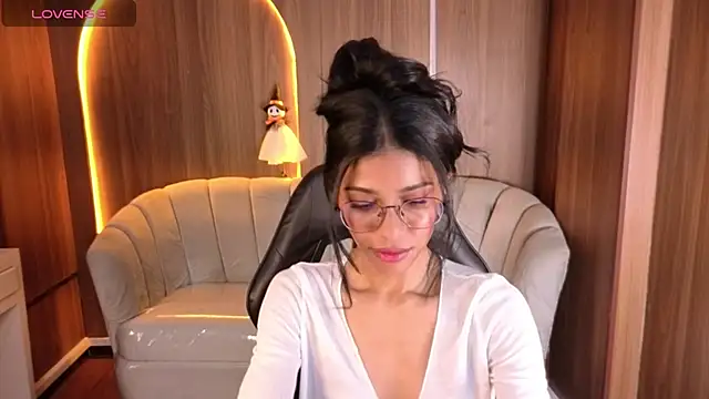 Alina_b_ webcam