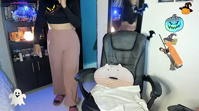peanut_tangerine webcam