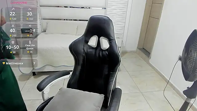 Zuleika_slim live cam preview
