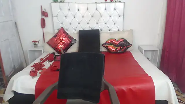 Sweetbigcatt live cam preview