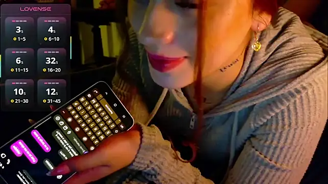 CatalinaSantanaoff live cam on StripChat
