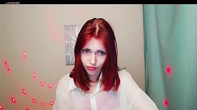 GuessMe___ webcam stripchat model stream image