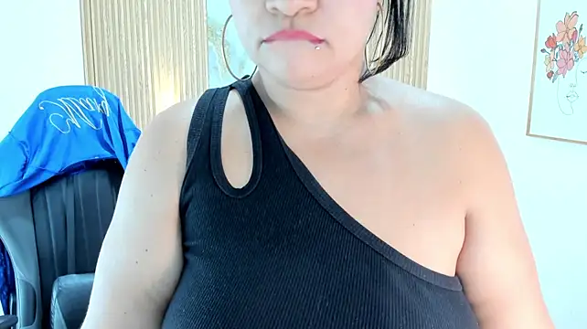 Cloe_35