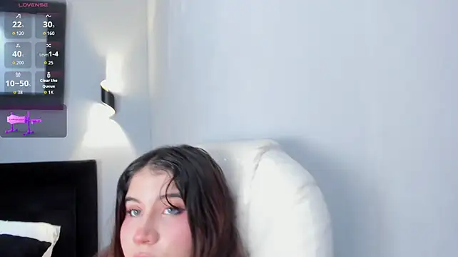 Ivy_Valet live cam preview